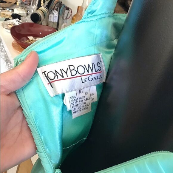 TONYBOWLS Ladies 10 green formal / bling - Picture 5 of 5